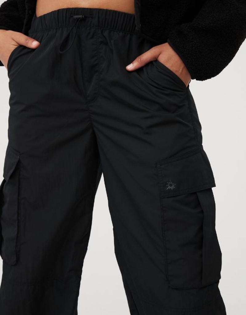 Aerie OFFLINE By Chill Moves Cargo Pants Black | PXZ-038659