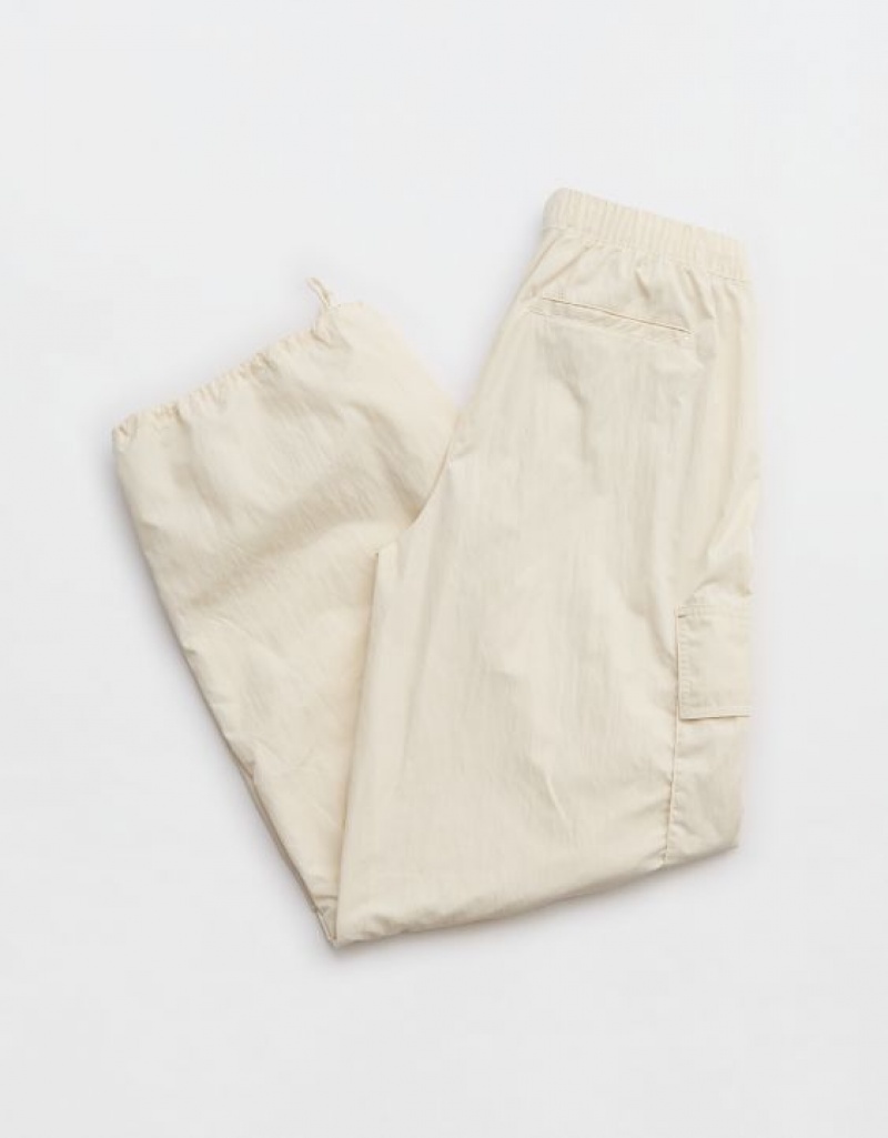 Aerie OFFLINE By Chill Moves Cargo Pants White | BVO-306154