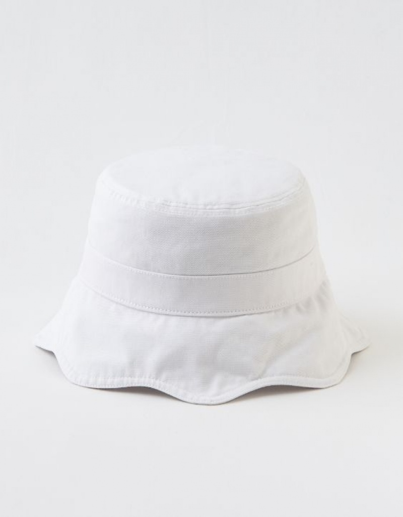 Aerie Scallop Edge Bucket Hats White | CVS-805431